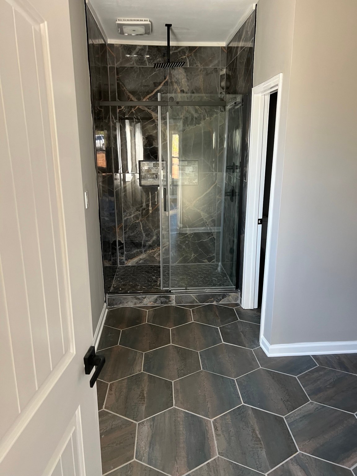 87 Chew Road vanity